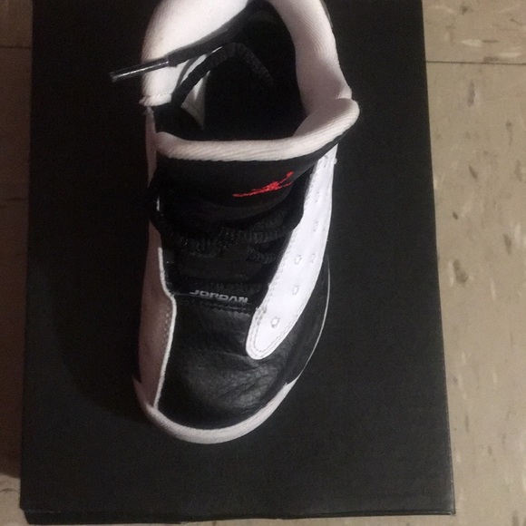 Jordan 13 Retro worn once - Picture 1 of 4